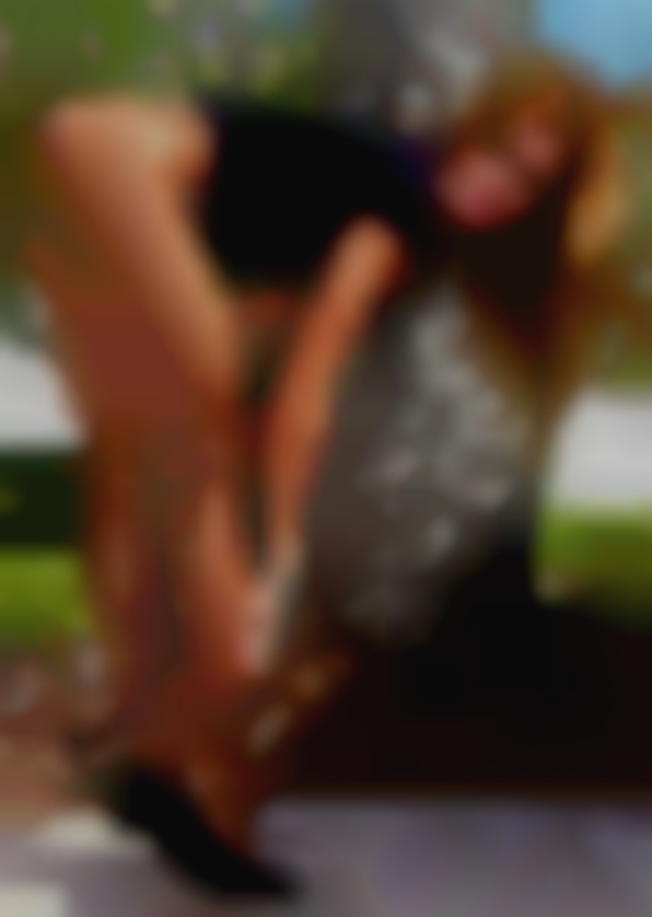Girl club sexing with men in bed room naked in Southern California.